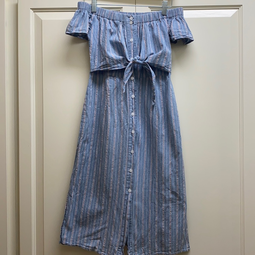 Women’s off-shoulder midi dress